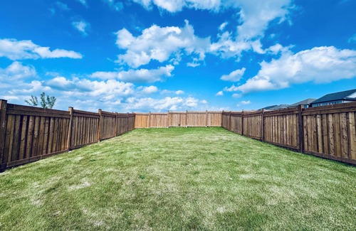 Innisfil House | Brand New! Luxury Retreat!