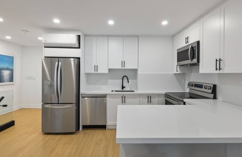 Forest Hill South Apartment | Brand New Modern 2 Bedroom Unit in the heart of Midtown