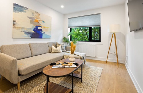 Forest Hill South Apartment | Brand New Modern 2 Bedroom Unit in the heart of Midtown