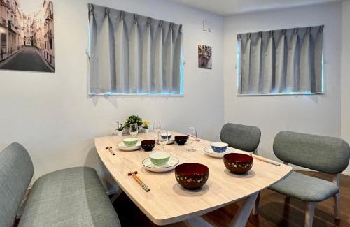 Suginami House | Brand New Modern Haven 7-Min Walk to Shinkoenji Station 9-Min Train to Shinjuku