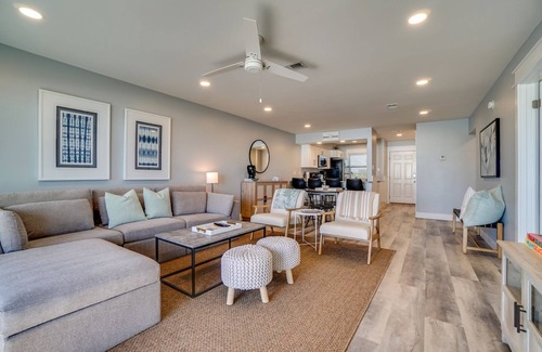 Sunnyside Condo | Brand New One Level direct beach front. No Crowds, Exceptional