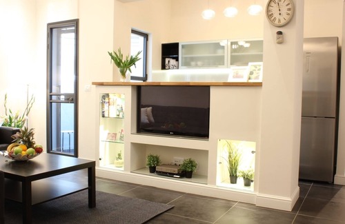 Tel Aviv City Center Apartment | Brand New Renovated 2BR Apt, Sleeps 5