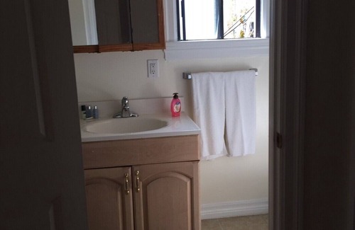 Richmond District Cottage | Brand New Renovated detached one level two bed room two bath unit