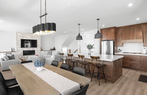 Ogden House | Brand New Snowbasin ⛷️ Powder Mt Luxury Ski Home