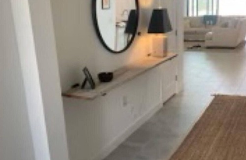 Gateway House | Brand new spacious 4-bedroom house, near Twins/Red Sox Spring training facility.