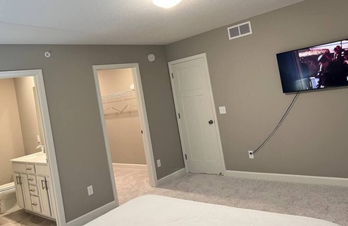 Blaine House | Brand New spacious townhome - The Zest