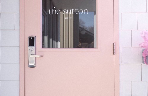 Sitka Apartment | Brand new studio rental is the perfect combination of luxury and convenience.