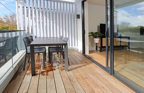 Greenlane - Ellerslie House | Brand New sunny home in Remuera