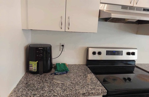 Durham Region House | Brand New Townhouse with 4 bedroom for long stay