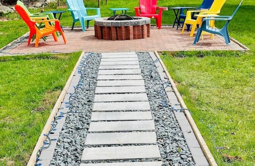 Halifax Apartment | Brand-New & Tranquil Retreat: Backyard ~ Parking!