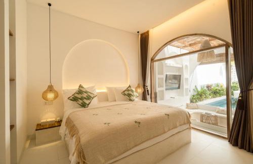 Padangsambian Klod Villa | Brand New Villa 2BR with Private Pool near Seminyak by BaliSuperHost