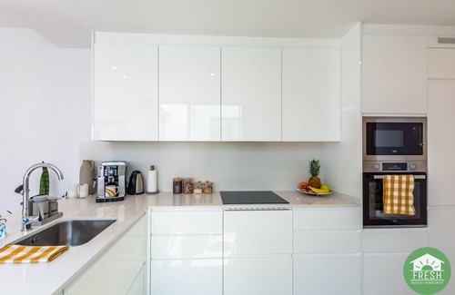Torre del Mar Villa | Brand new villa close to the beach with private pool