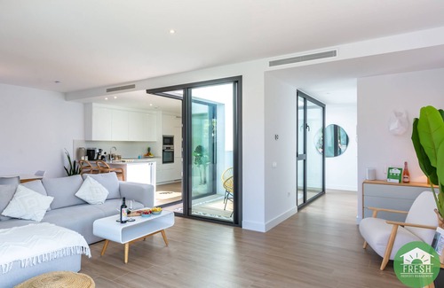Torre del Mar Villa | Brand new villa close to the beach with private pool