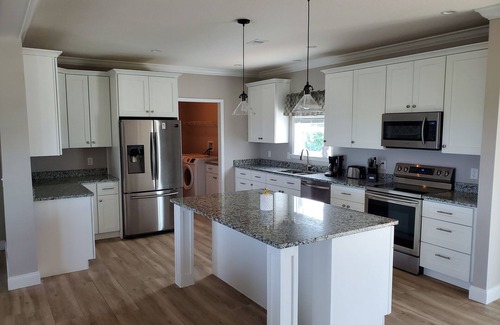 Sugarloaf Key House | BRAND NEW WATERFRONT 3/2