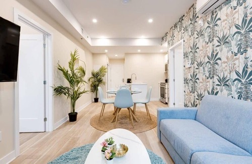 Plateau Mont Royal Apartment | *BrandNew* 2BR+SofaBed w/Roof Top in MTL -22