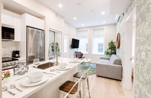 Plateau Mont Royal Apartment | *BrandNew* 2BR+SofaBed w/Roof Top in MTL -29