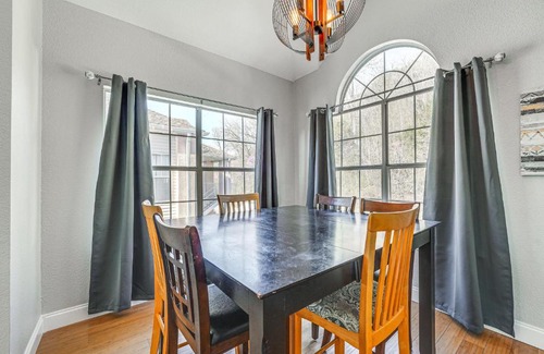 Branson Apartment | Branson Condo with Resort Amenities and Marina Views!