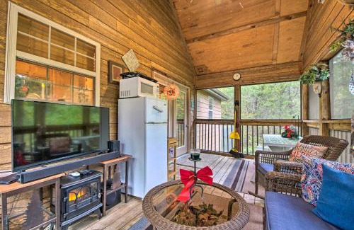 Branson West House | Branson West Gem Less Than 3 Mi to Silver Dollar City!