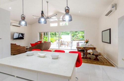 Brasilito House | Brasilito House and Apartment with Pool Sleeps 8