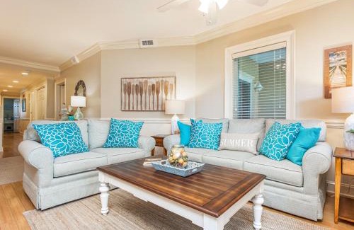 Tybee Island Apartment | Brass Rail 317