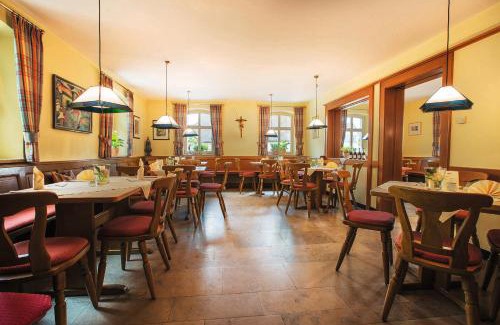 Eggolsheim Hotel | Brauerei Gasthof Pfister
