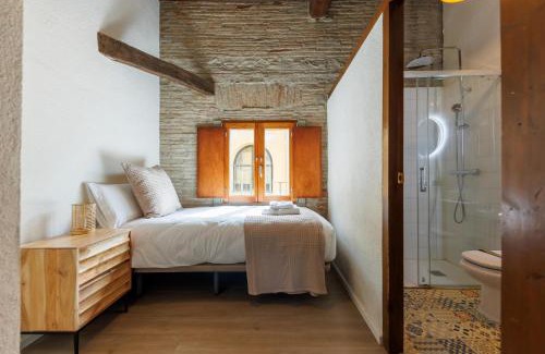 Barri Vell Apartment | Bravissimo Calderes El Bou, with river view