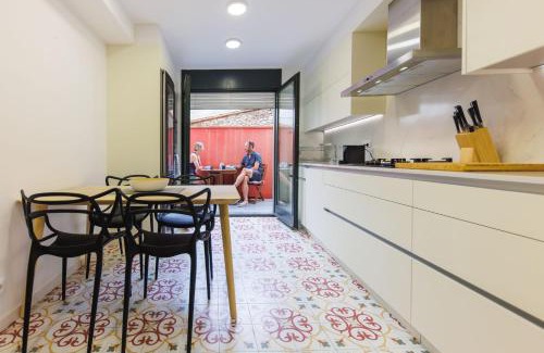 Old Town Apartment | Bravissimo Cort Reial Palau, Duplex penthouse