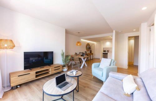 el Mercadal Apartment | Bravissimo Domènica, 2 bedrooms and balcony