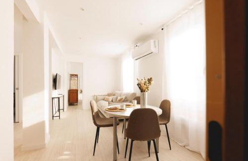 Eixample Apartment | Bravissimo Jaume I Penthouse, with 3 bedrooms