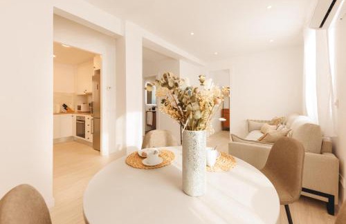 Eixample Apartment | Bravissimo Jaume I Penthouse, with 3 bedrooms