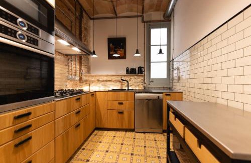 Old Town Apartment | Bravissimo Les Rajoles, Unique 3-bedroom apartment
