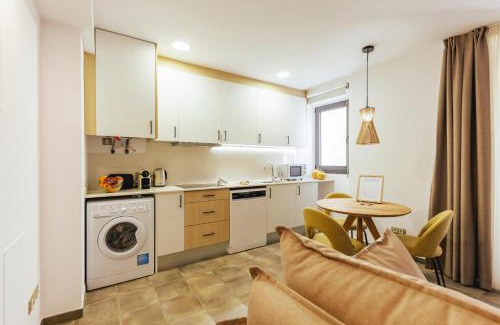 el Mercadal Apartment | Bravissimo Mercadal, one-bedroom plus sofa bed