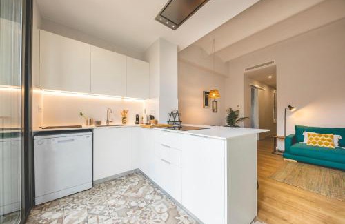 Eixample Apartment | Bravissimo Pont Areny, modern 3 bedroom apartment
