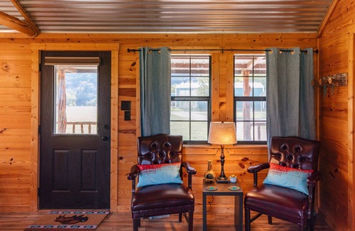 Nemo Cabin | Brazos River Cabin on 15 Acres