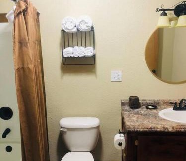 Nemo House | Brazos River Hideout on 15 acres