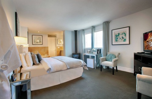 Fergus Hotel | Breadalbane Inn