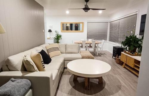 Crescent Head House | Breakaway, 11 Scott Street