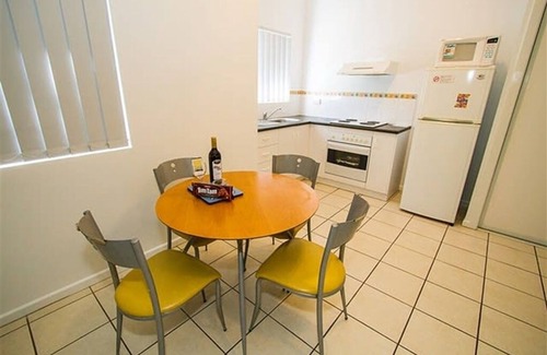 Agnes Water Apartment | Breakaway - Bright and Breezy Studio with Communal Pool, Near Agnes Water Main Beach