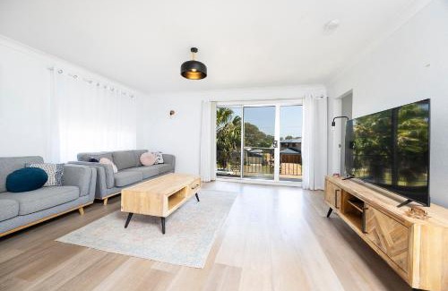 Tuncurry Apartment | Breakwaters 5