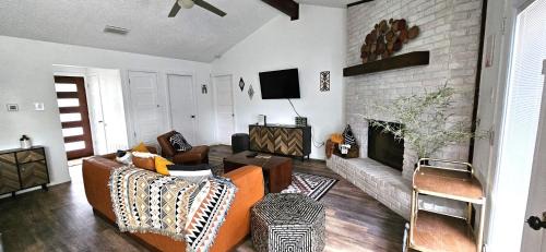 Buda House | Breathe Easy Here in Buda 3bd 2ba Home