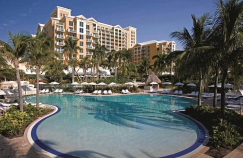 Key Biscayne House | Breathtaking 2 Bedroom Condo Placed at Ritz Carlton-Key Biscayne