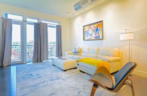 Corbett - Terwilliger - Lair Hill House | Breathtaking 3-Bedroom Getaway in the Heart of Portland