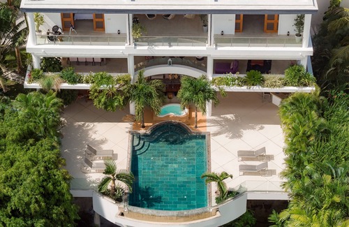 Las Terrenas Villa | Breathtaking Ocean View Modern, Fully Staffed, Walk to the Beach, Luxury Villa