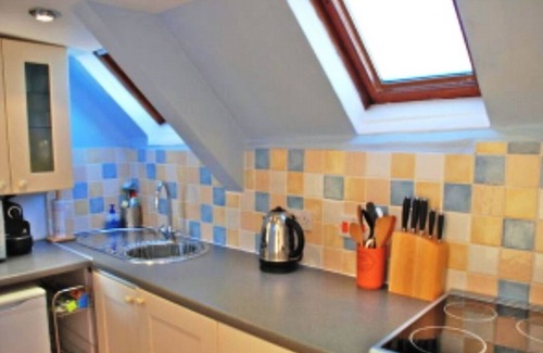 Stoke Fleming Apartment | Breathtaking Sea Views, Private Outdoor Terrace, free WiFi, Dartmouth nearby