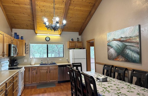 Whispering Pines Cabin | Breathtaking Views of Mogollon Rim from Large Mountain Home