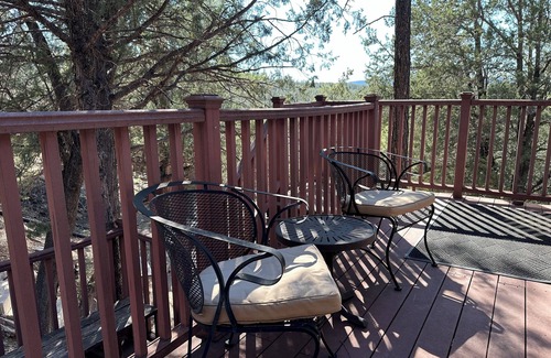 Whispering Pines Cabin | Breathtaking Views of Mogollon Rim from Large Mountain Home