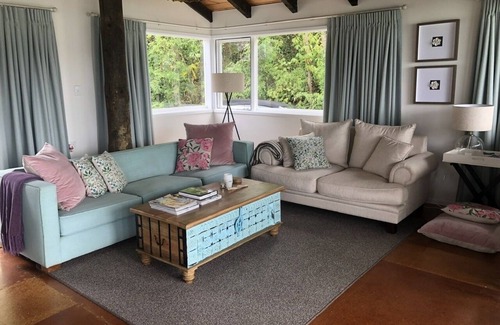 Coromandel House | Breathtaking views, stunning location, beautiful house