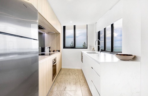 Mooloolaba Apartment | Breeze Apartment 801