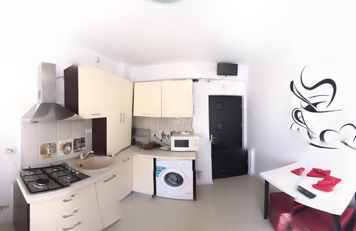 Mamaia-Sat Apartment | Breeze & Bliss by the Beach Mirage, Self Check-in