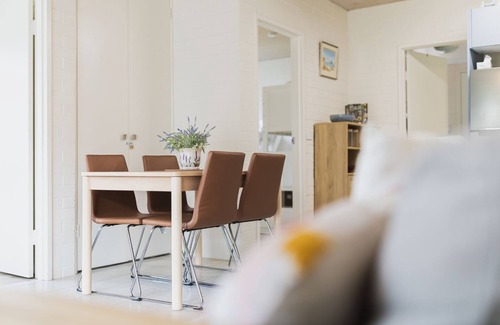 Coffs Harbour Apartment | Breeze on Park - 850m to Park Beach